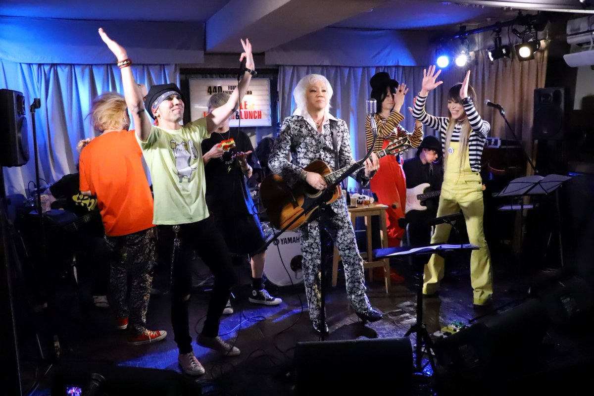 9.20(土)ミューズとブランチ172＠下北沢440
セッション
♪ 青空(cover/THE BLUE HEARTS) 

次回：10.18(土)ミューズとブランチ173＠下北沢440
出演：マギー☆フランソワ/VELVET★CHERRY/killstyle
予約▶bit.ly/3WCOcrt
#ミューブラ　#ミューズとブランチ