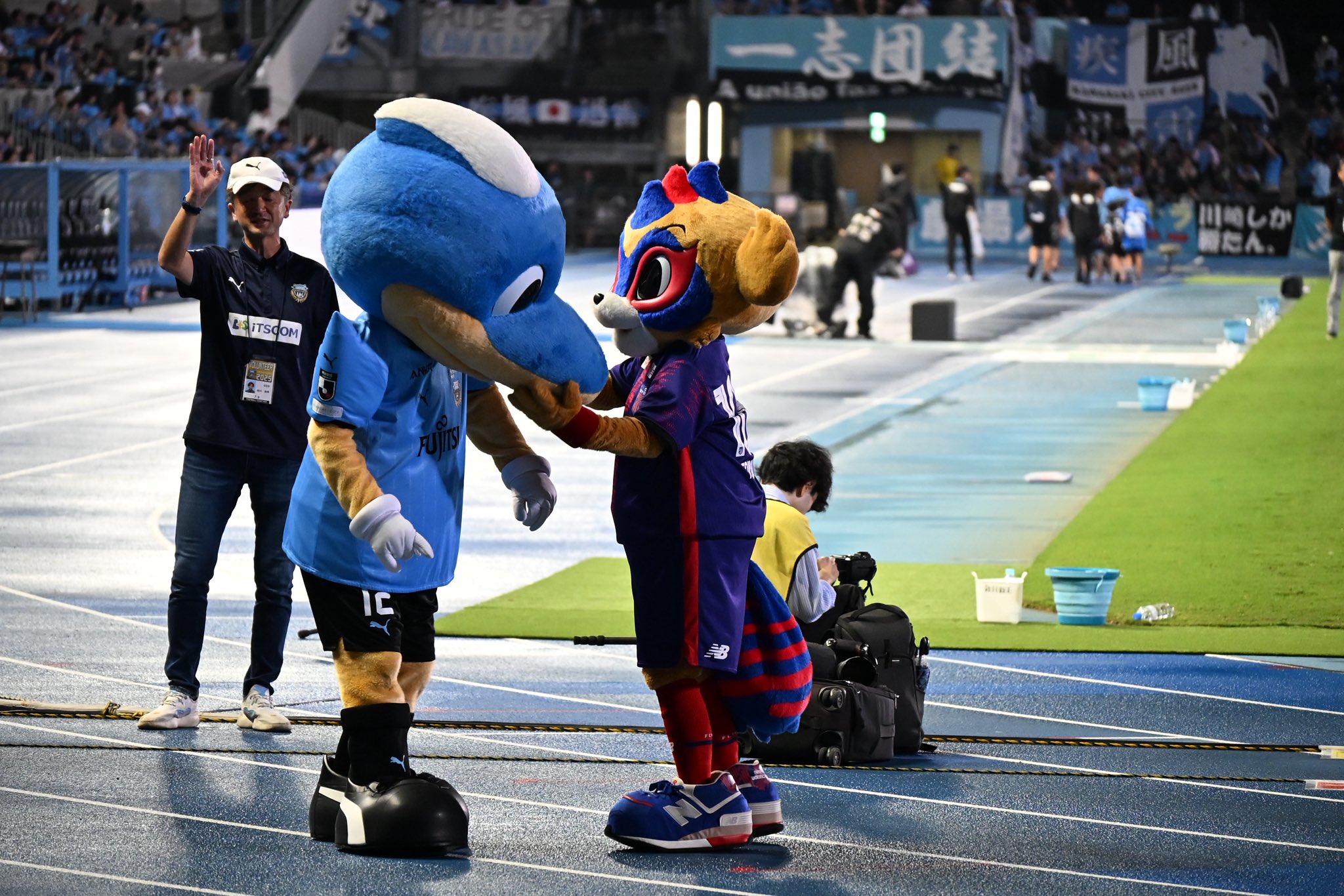 しいちゃん ※プロフ最後まで読んで下さい　1204040 FXYi-IzaAAEGwvR.jpg