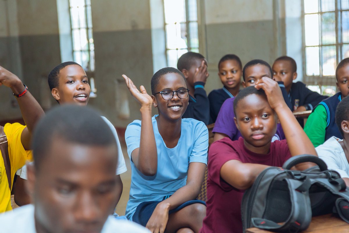 On this International Day of Peace, we continue to develop grassroots peacebuilding through our peace clubs in 8 schools in Kampala and Yumbe. 

📕These clubs teach students how to resolve conflicts in practical ways, encourage conversation, and develop a nonviolent culture.