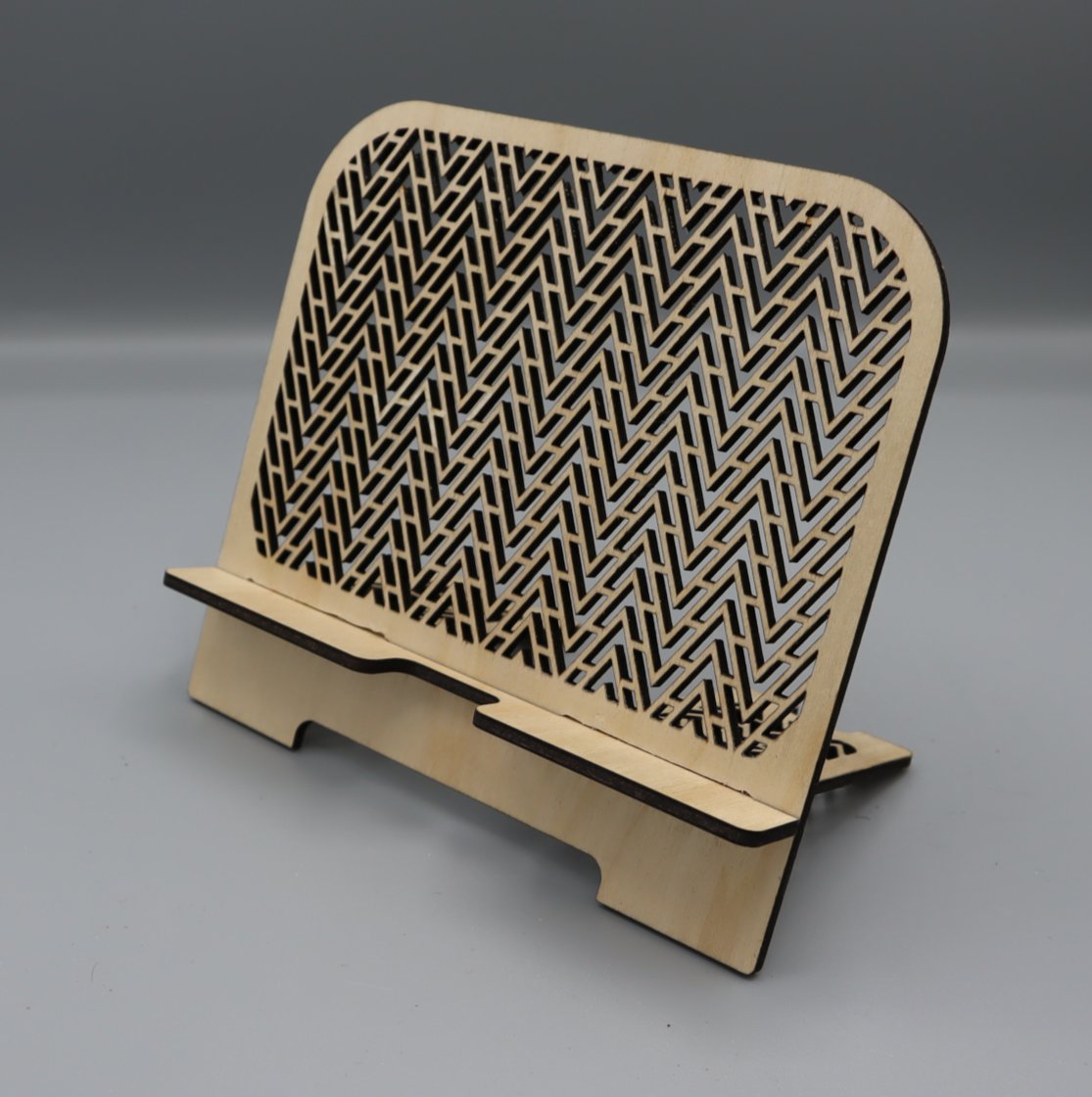 LaserShop123's tweet image. Laser Cut Tablet Stand Design 1, the perfect blend of style and functionality! This unique tablet stand is crafted with precision advanced laser cutting technology, ensuring a sleek and modern look.
#laserengraving #LaserCutDesign #lasercutwood
laser-shop.co.uk