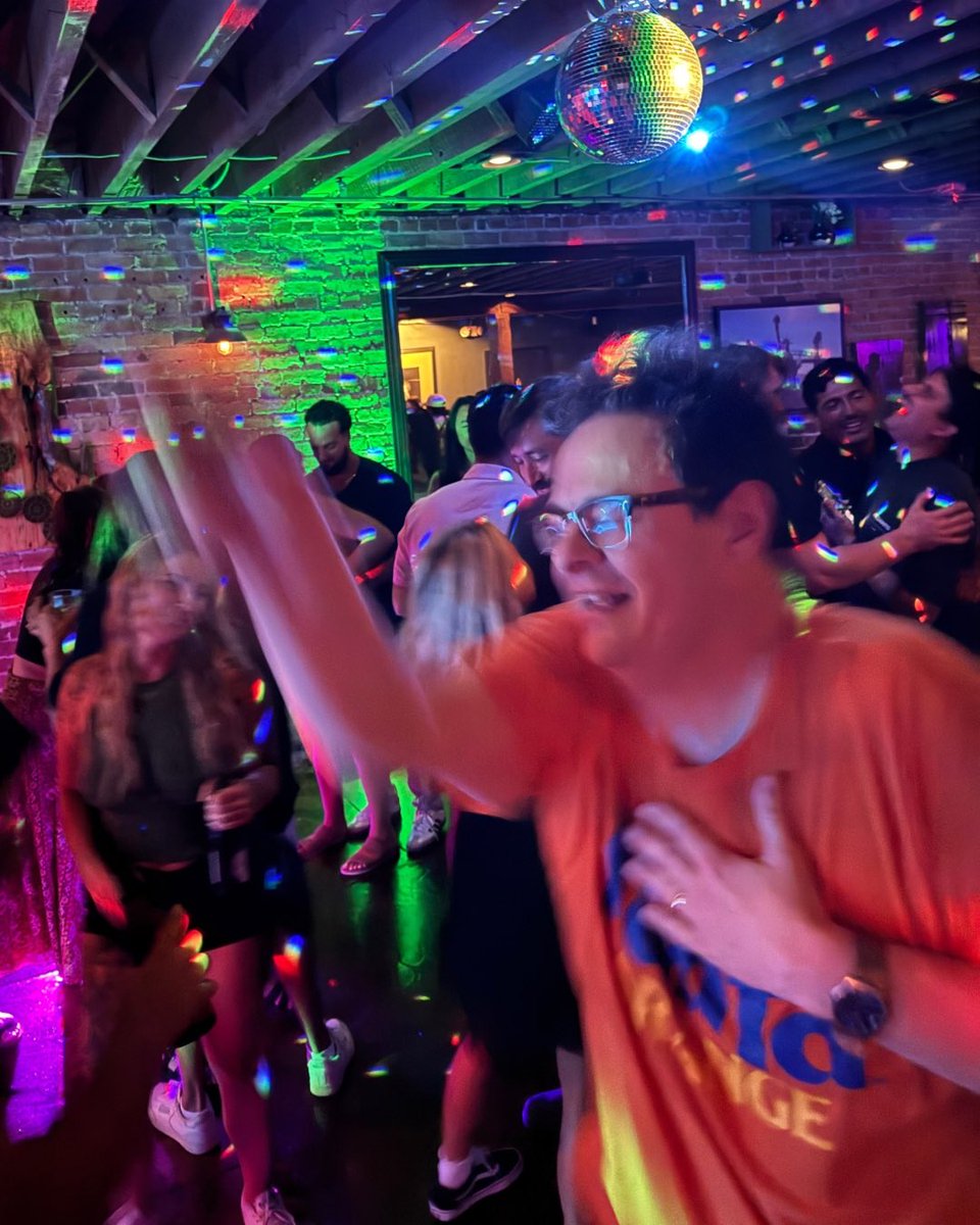 FortLowellRecs's tweet image. LET’S DANCE Vinyl DJ Night on Saturday, October 4th at The Underfront Co. in Downtown Wilmington NC on Front Street 🕺