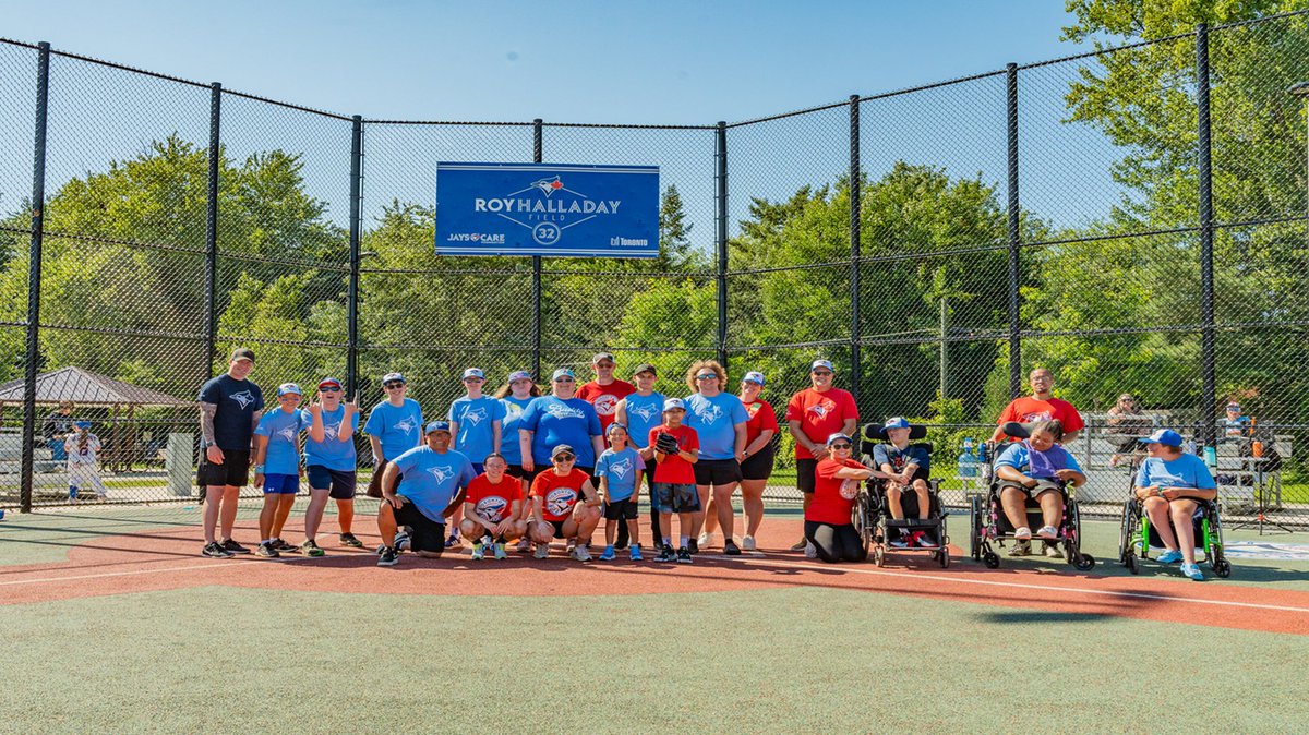 PCLConstruction's tweet image. Sports teach more than skills. They teach confidence, connection and courage.

We&apos;re proud to team up with @JaysCare to bring baseball to 59,000+ kids across Canada.

#JaysCare #BuildingCommunity #BuiltWithHeart #WeArePCL