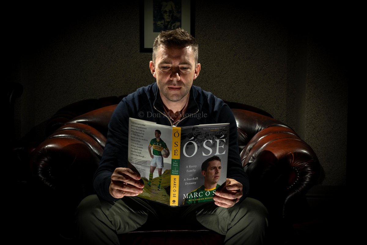 MACMONAGLE's tweet image. Marc Ó'Sé portrait for Sunday Independent today. Book launch @MeadowlandsHot Thursday night. @Independent_ie @Gill_Books @angaeltacht #marcose