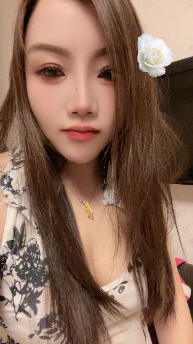 I could either watch it happen or be part of it.I think the best way to predict the future is to create it.Ellen Musk