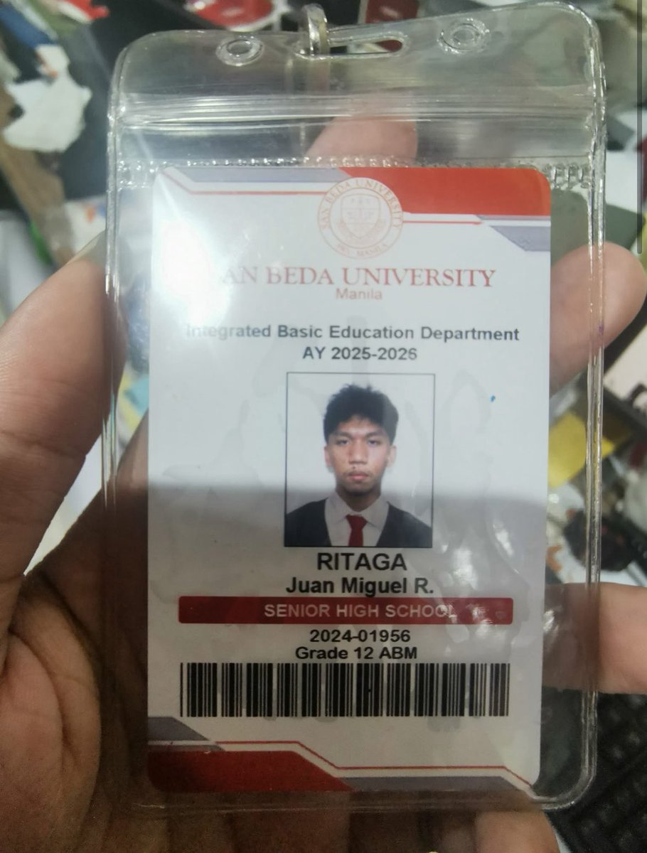 please help spread this guys! 

if may nakakita man po sa kapatid ni op please do message them on fb.