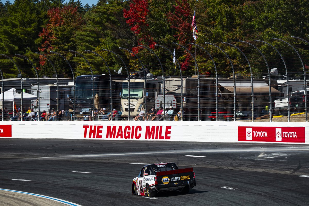 Magic Mile didn’t break us, p-12 and off to the next one ✅

#NASCARplayoffs Round 2 ➡️