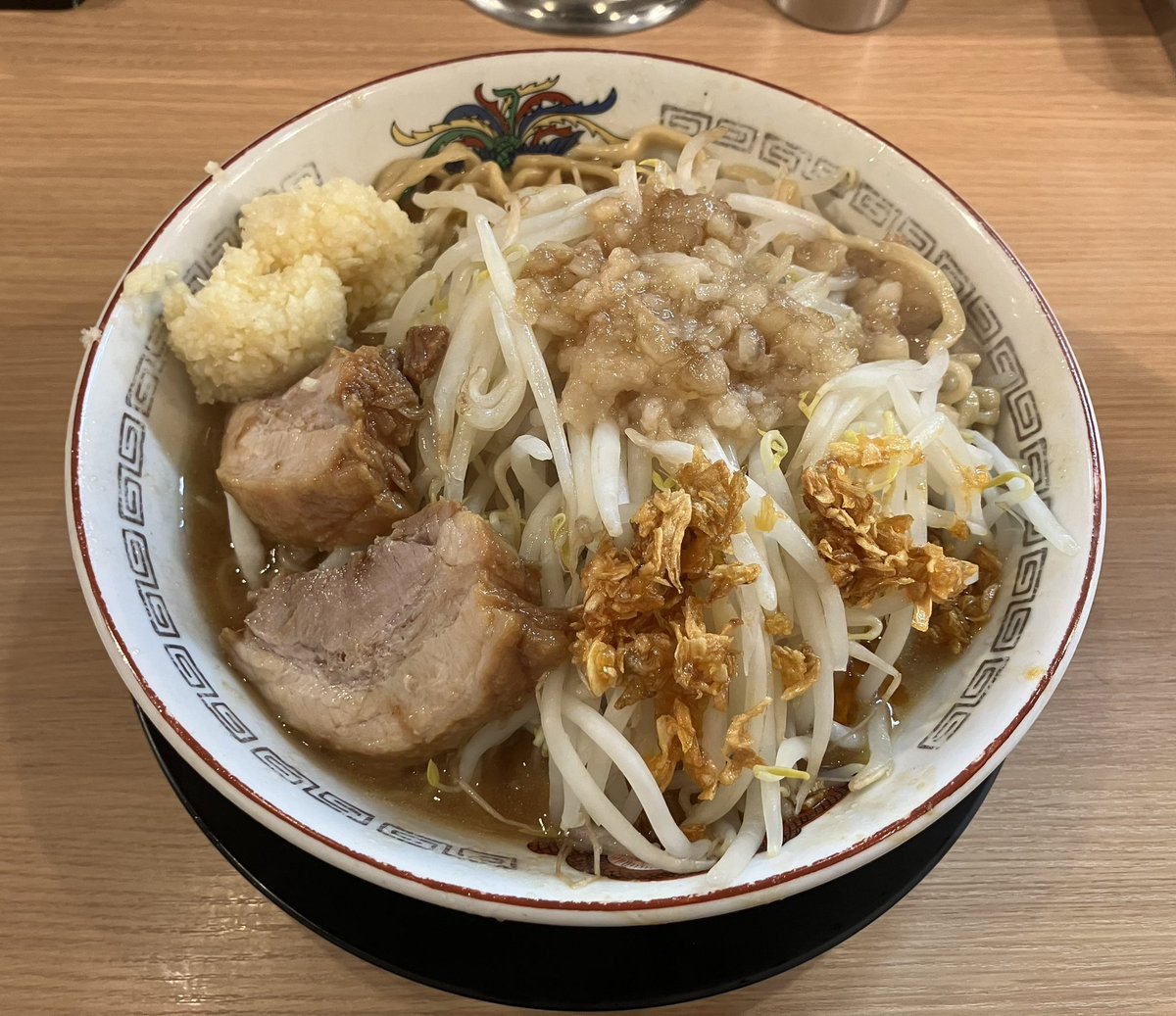 豚山　🧄マシマシ油アレ　#豚山　#ラーメン