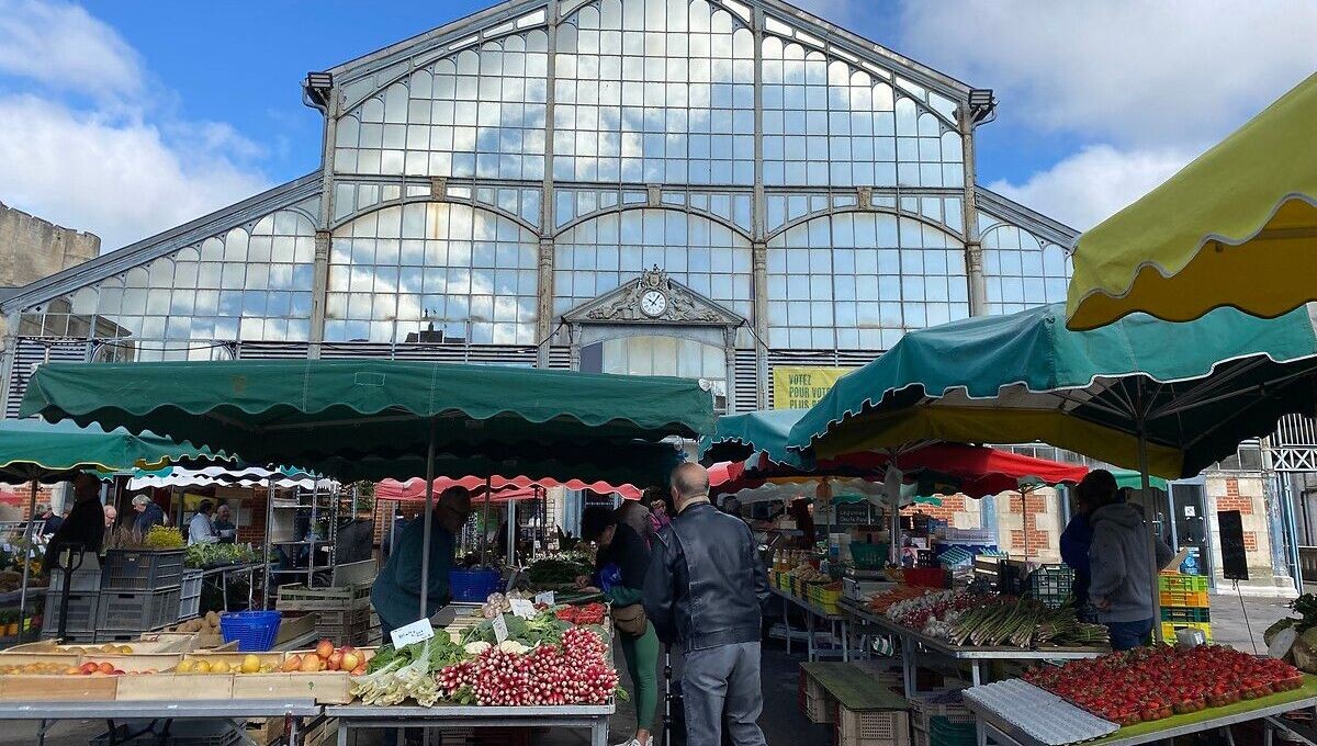 De grands travaux programmés aux Halles de #Niort en 2028
➡️ l.ici.fr/Sl9