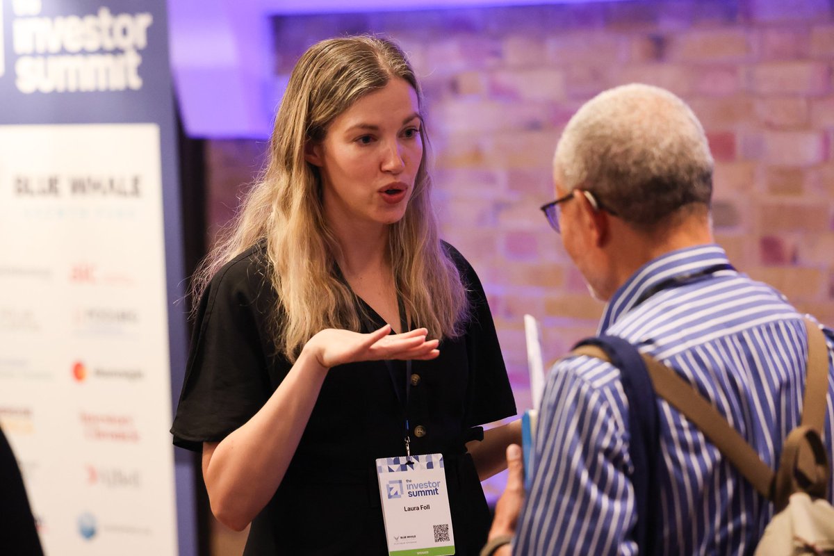 conkers3's tweet image. 💗I loved it too💗The @_investorsummit energy was immense. 
#LWDB&apos; Laura Foll🌟certainly surprised investors with her investing consistency of strong performance. 

Shrewd investors certainly took note of Laura&apos;s long-term investment insights in this room  youtu.be/ZVDibgEBETA