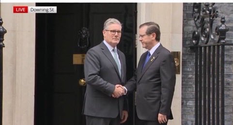 “Hypocrisy”:

‘Recognising Palestine 🇵🇸 while flying RAF spy missions for 🇮🇱 and selling 🇮🇱 weapons used to murder 20,000 children’