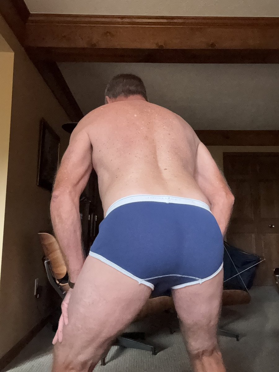 Briefs6335 tweet media