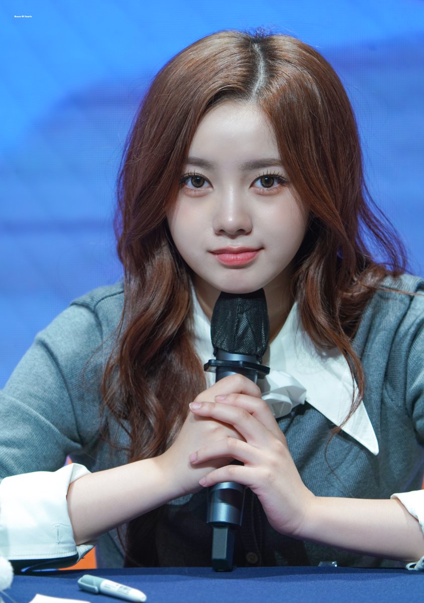 ElPluma_0418's tweet image. 250921 
#엘리시아 #ELISIA #エリシア
#EllieEllie #Elyrian
#유니스 #UNIS #ユニス