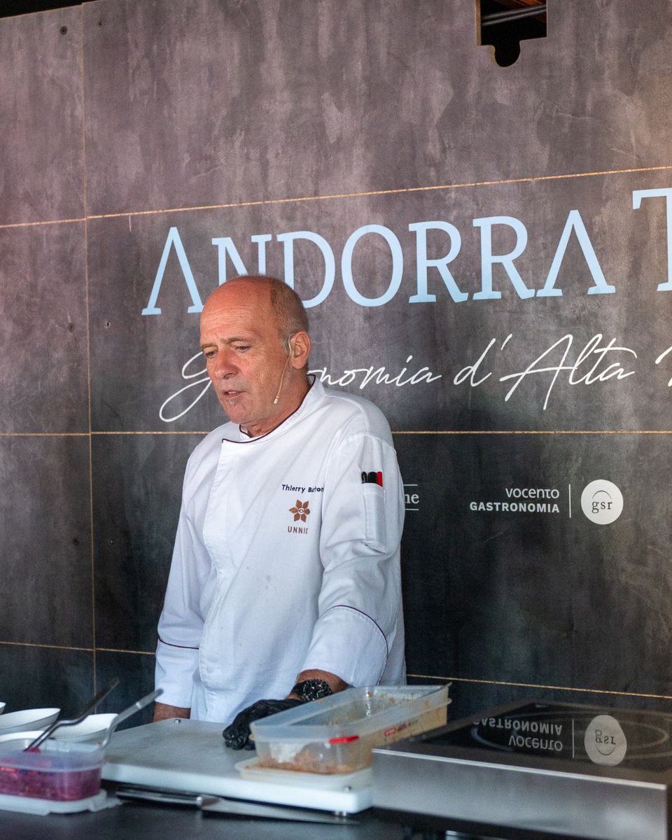 #AndorraTaste 

Showcooking. French influence on the region’s cuisine
Thierry Burton, Unnic
#visitandorra #andorra <a href="/andorraworld_ad/">AndorraWorld - Andorra Turisme</a>  <a href="/comuee/">Escaldes-Engordany</a>