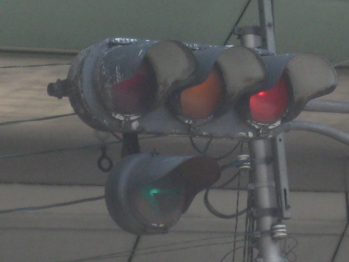 年内、関西と香川に遊びに行く予定です
ヤンキー庇の歩行者灯器見たことがないのでチャンスがあれば見に行きたい
2010年にチラっとお邪魔したこともありました