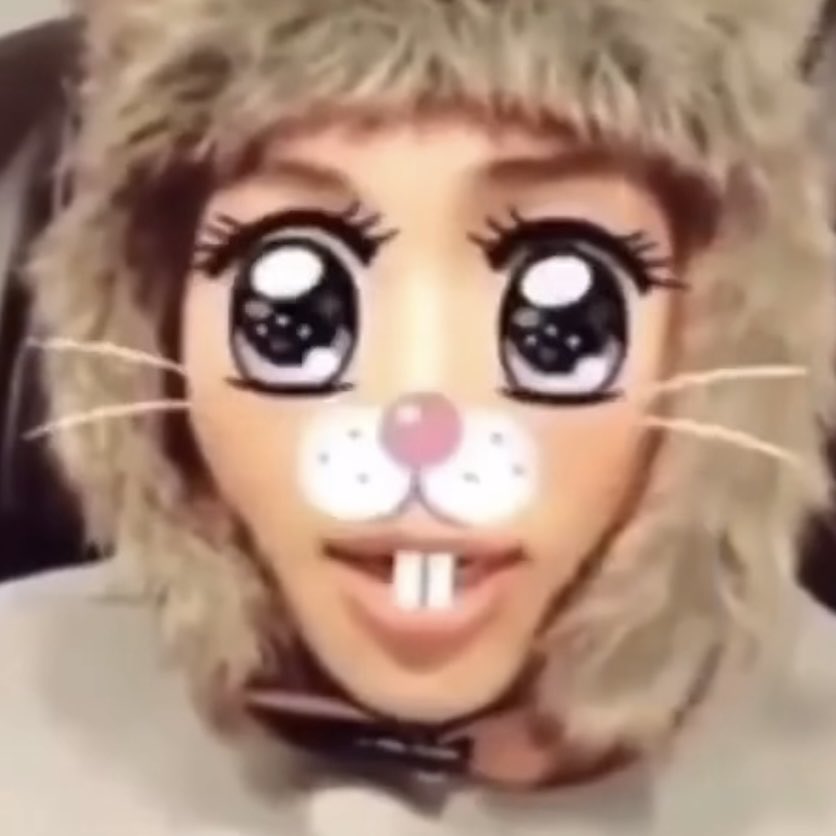 krnuts's tweet image. 케이크는 받을 때마다
마음이 죵말 따뜻해진다
내 생일은 겨울인데도...(뭔상관?
쿠리💕유니니