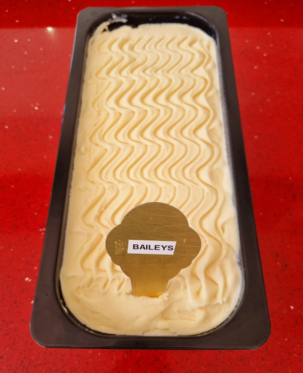 Ramsbottom_Ice's tweet image. 𝗕𝗔𝗜𝗟𝗘𝗬𝗦 joins the 25 flavour lineup 🍦☀️