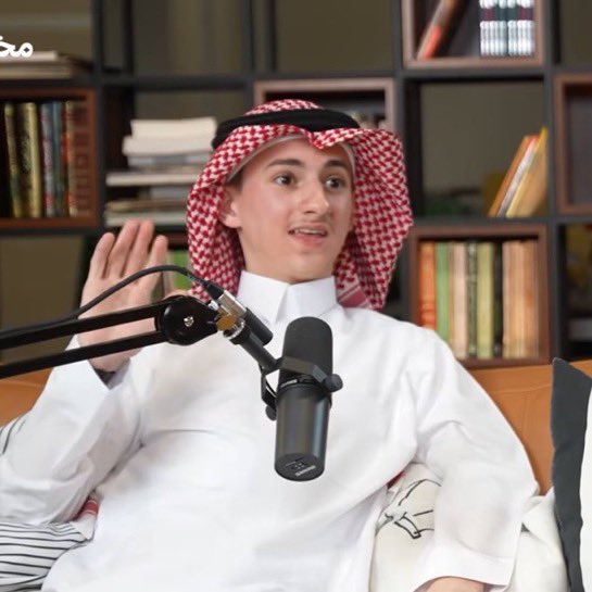 الملهم tweet media