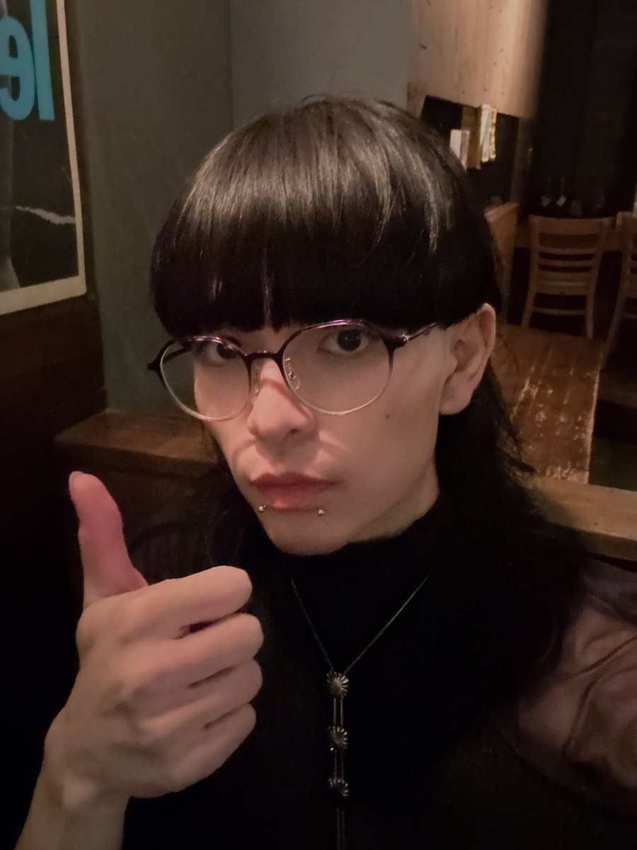 Im_Freemasonry's tweet image. 髪などをジョリ