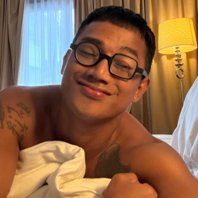 yerielaja's tweet photo. #NewProfilePic https://t.co/ipaJ1Z9PZt
