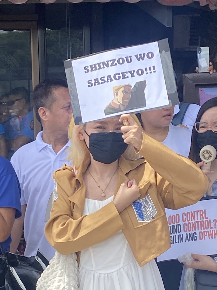 noahlautrutherz's tweet image. MANINDIGAN. MAKIALAM. LUMABAN. 

#BahaSaLuneta 
#LabananAngKorapsyon 
#LabanParaSaBayan 
#TrillionPesoMarch