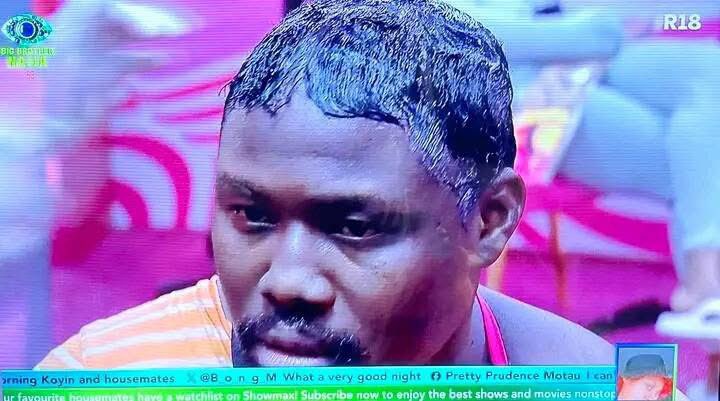 VictoriaNu61906's tweet photo. IMISIs Salon

Client : Madam Imisi I want some of Dedes hairstyle 

Stylist Imisi: Say No More 🤣
⬇️⬇️⬇️⬇️⬇️⬇️⬇️⬇️⬇️

#ImisiAyanwale 
#Bbnaija 
#imisioluwa https://t.co/d3hYYbXleG