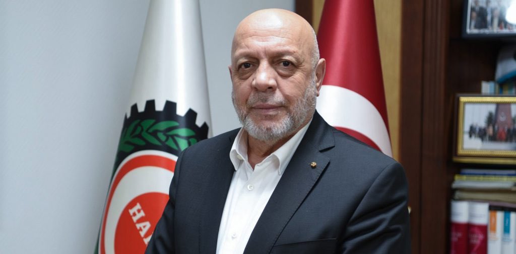 ARSLAN’DAN 21 EYLÜL DÜNYA BARIŞ GÜNÜ MESAJI 

“GAZZE’DE BARIŞ KAZANANA KADAR MÜCADELEYE DEVAM EDECEĞİZ”

HAK-İŞ Konfederasyonu ve HİZMET-İŞ Sendikası Genel Başkanı Mahmut Arslan, dünyanın pek çok yerinde darbeler, terör ve savaşlar nedeniyle sivillerin hayatını kaybettiğine