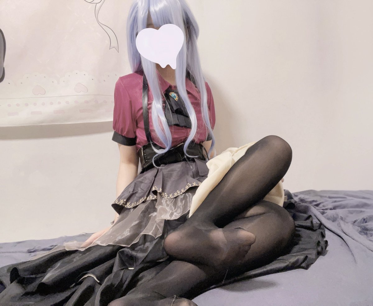 上一张热度还挺高🥰
#cosplay  #足控褔利 #祥子