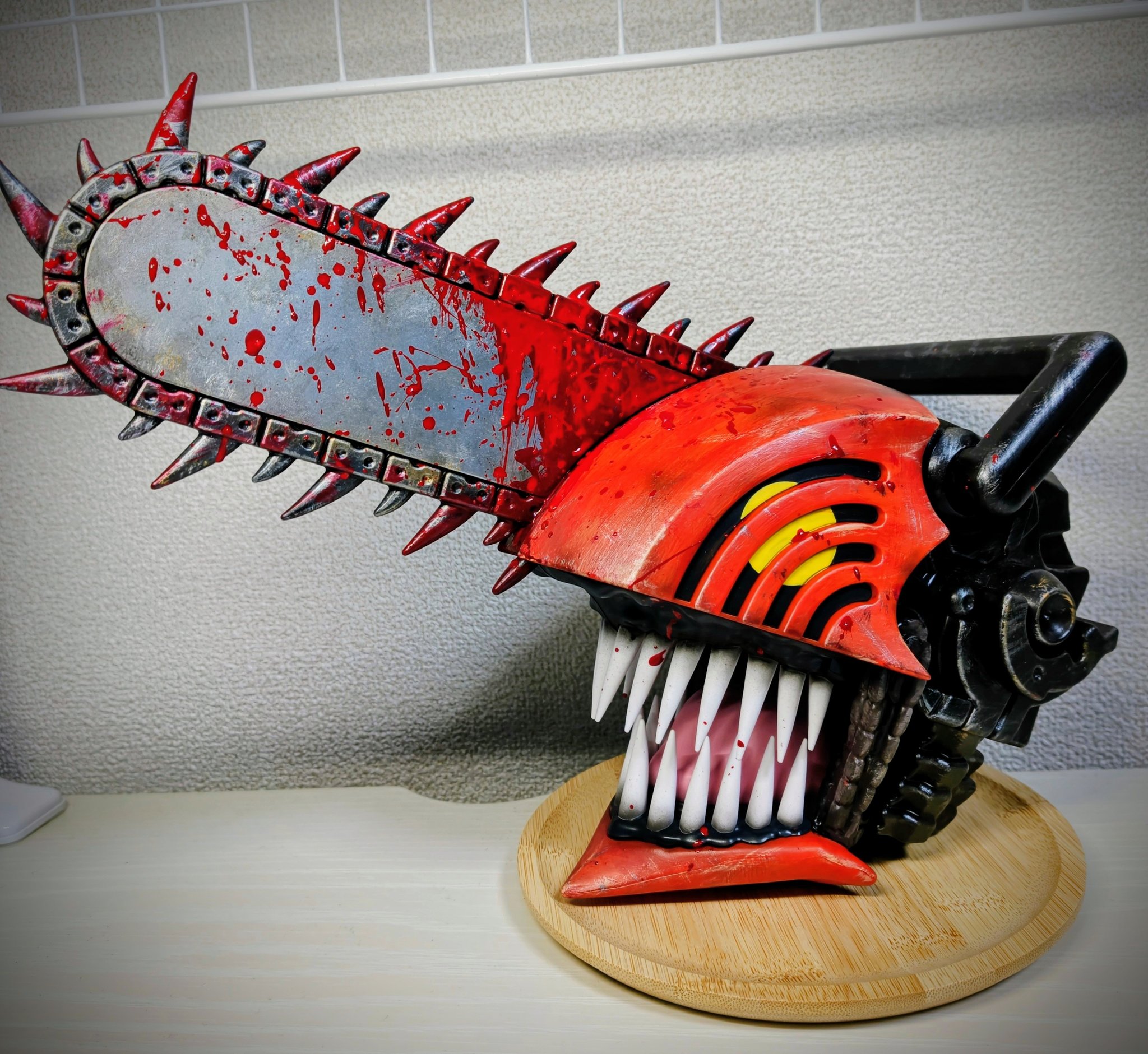 チェンソーマン　ポップコーンバケット Amazon.co.jp: チェンソーマンヘッド型ポップコーンボックス