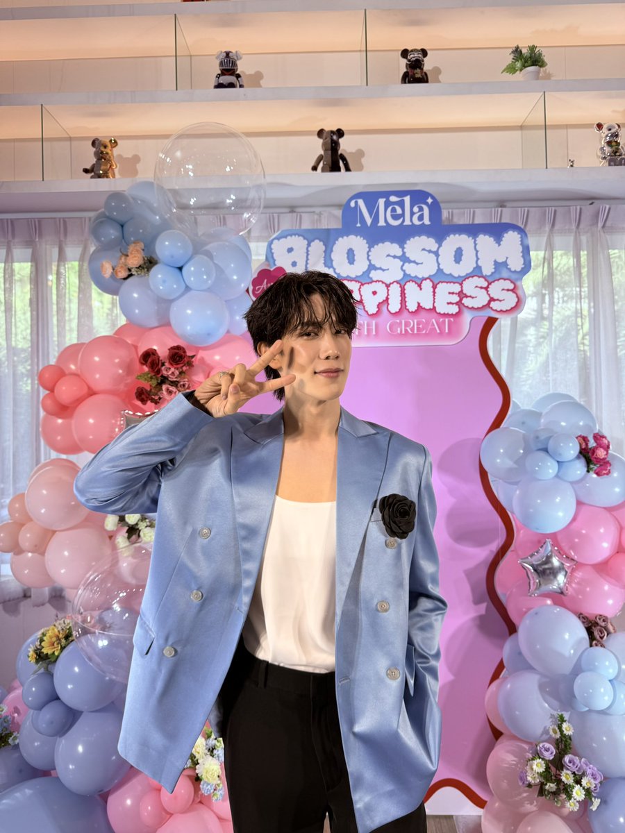 ลุคนี้ละลายยังฮัฟ☺️🥰

𝐌𝐞𝐥𝐚 '𝐁𝐥𝐨𝐬𝐬𝐨𝐦 𝐚𝐧𝐝 𝐇𝐚𝐩𝐩𝐢𝐧𝐞𝐬𝐬 𝐰𝐢𝐭𝐡 𝐆𝐑𝐄𝐀𝐓 ' 🌷💖

BLOSSOM AND HAPPINESS GREAT
#MELAxGREAT

#grtsp #เกรทสพล
#MeLa  #MelaThailand