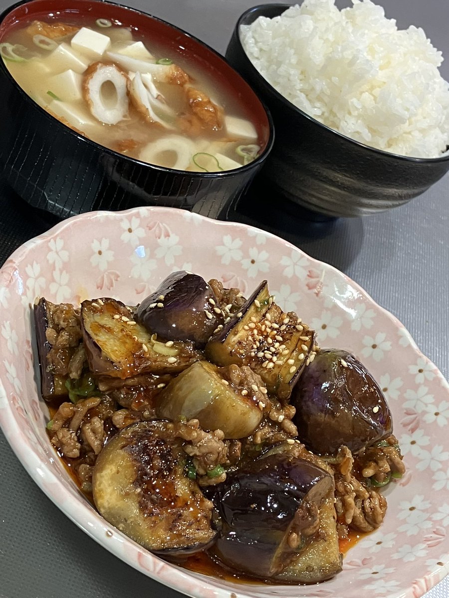 sense_kabu's tweet image. 今日は麻婆茄子定食を食べました。おいしかったです。