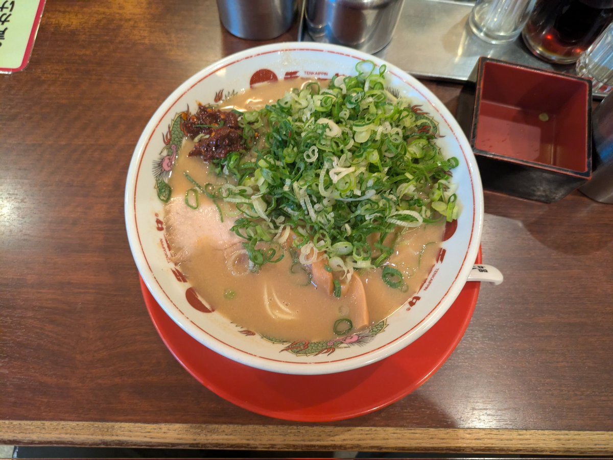 Puttyo_brs's tweet photo. 仙台行ってラーメンばっか食ってたわ https://t.co/GkW22CCjRr
