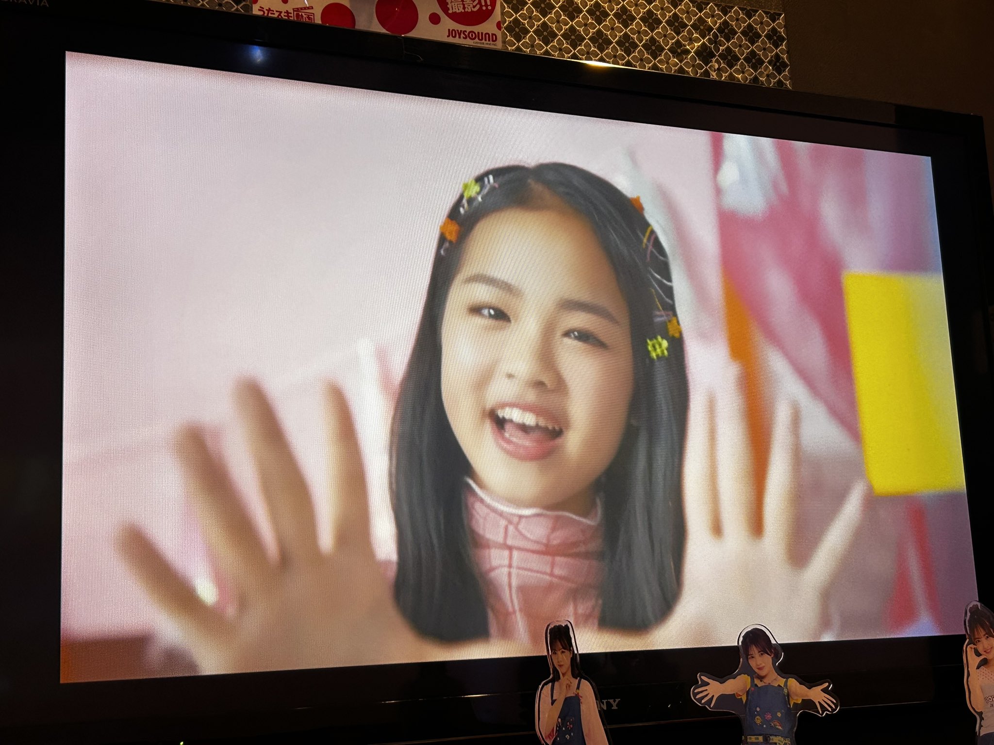 佐藤栞奈 缶バッジ 15個 Lucky2 Laki 佐藤栞奈 ポストカード 缶バッジ