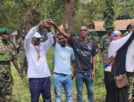 Hon. Kennedy (Witu Ward MP) represented youth at the vibrant International Day of Peace at NYS Camp. we planted trees as symbols of peace, resilience &amp; growth—nurturing them with patience, just like our commitment to a brighter future.  #InternationalPeaceDay #Peacebuilding