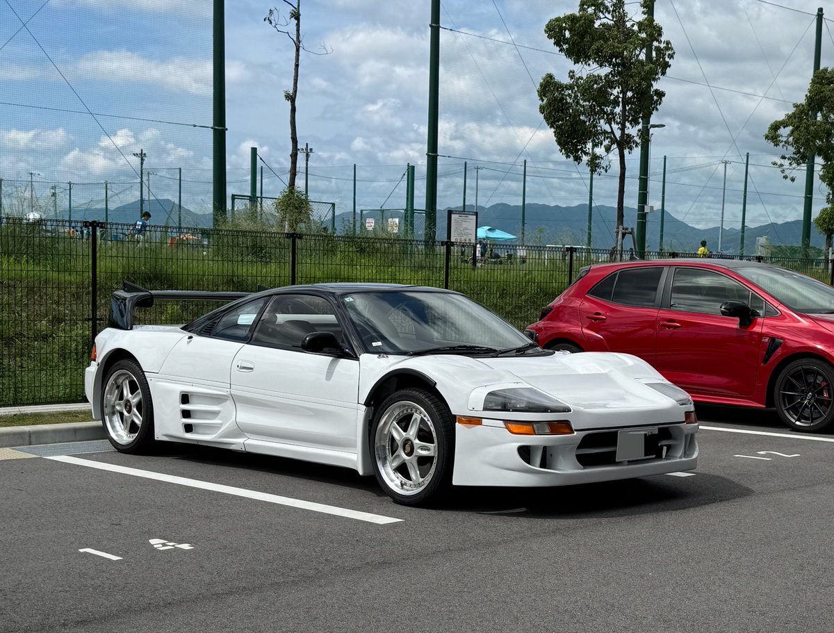 sard_official's tweet photo. 20年振りに実車見ました！
オーナー様、ご来店いただきありがとうございました😊

#MR2
#MC8
#SW20 https://t.co/IHDclznuVC