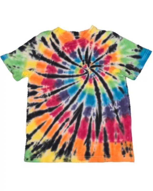 DebsMoyce's tweet photo. Check out this TU piece for £6.75 on #Vinted #tiedye #handdyed #rainbow #spiral  https://t.co/sNtTnM6vSn https://t.co/YY8KIstQPf