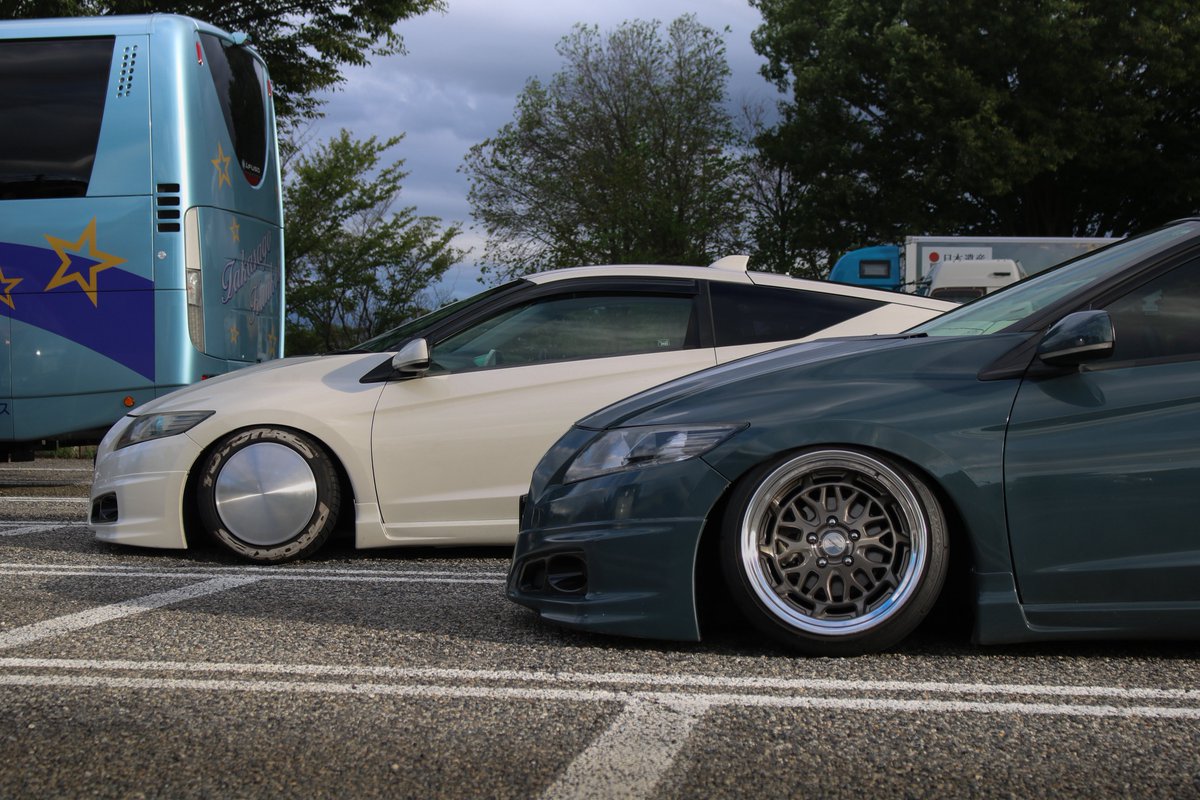 fuckinBiGracing's tweet photo. 低めのcrzでカメ活 https://t.co/lrLqCTsNzX