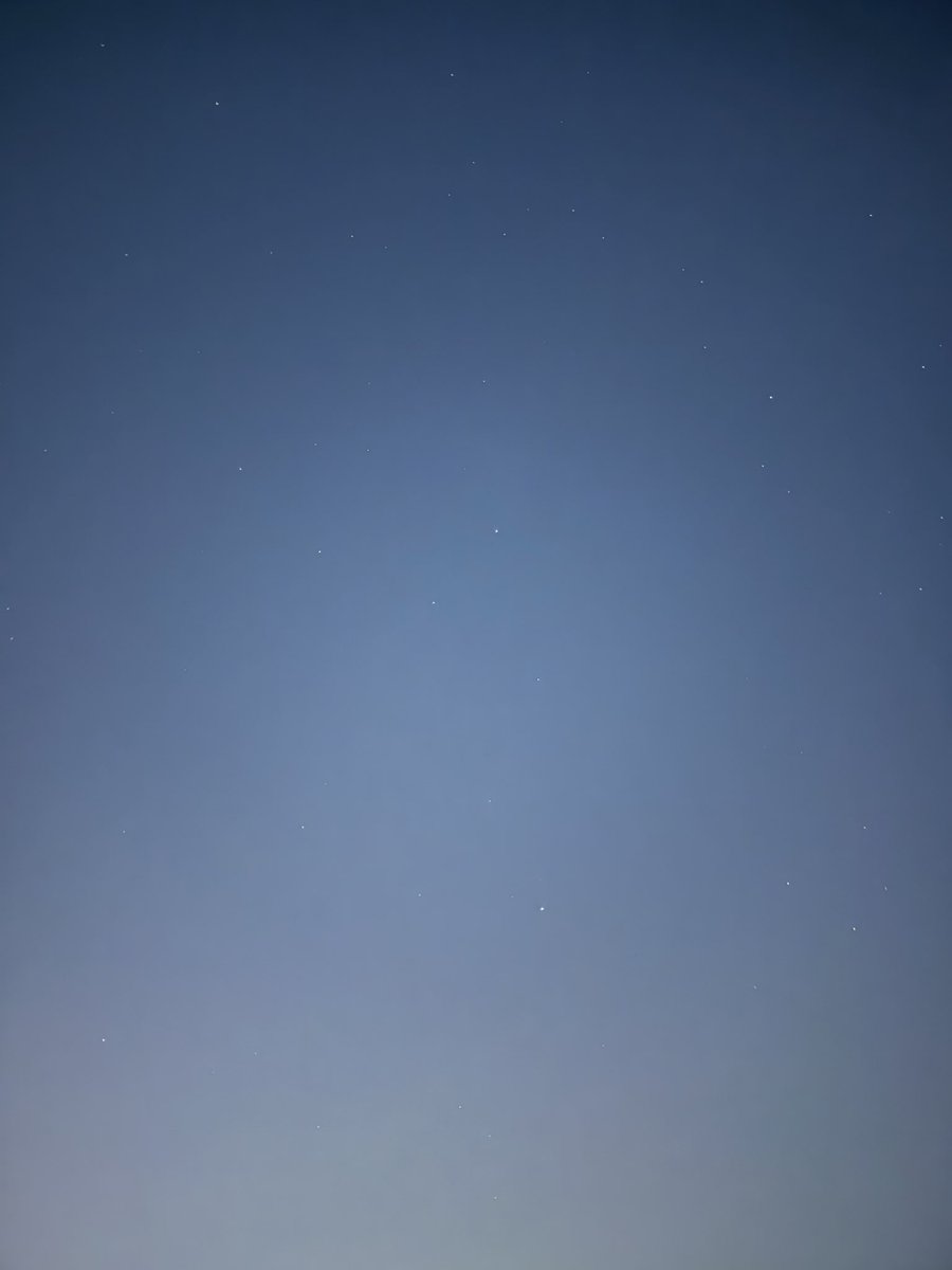 Jason_990330's tweet photo. 我好累 #北京 #研究生 https://t.co/DUDo8OzMLG