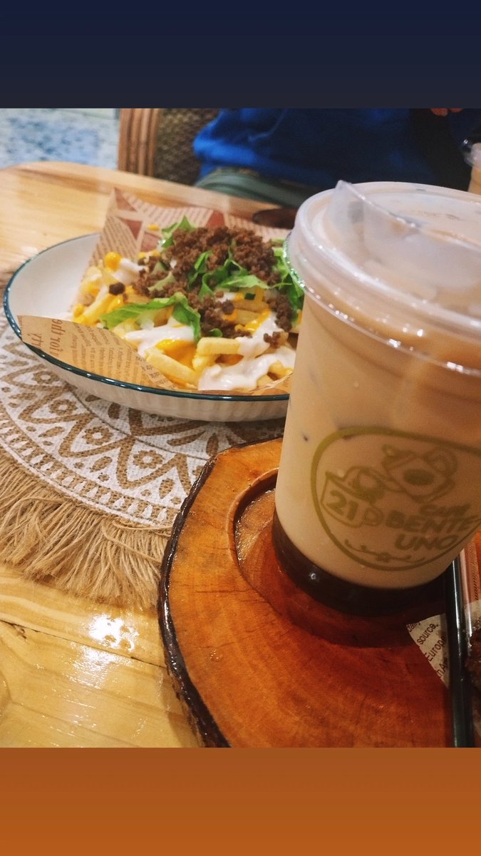 Arnelll1's tweet photo. Ulan kalang gusto ko ng malamig na kape😚 https://t.co/CsvN4iORq7
