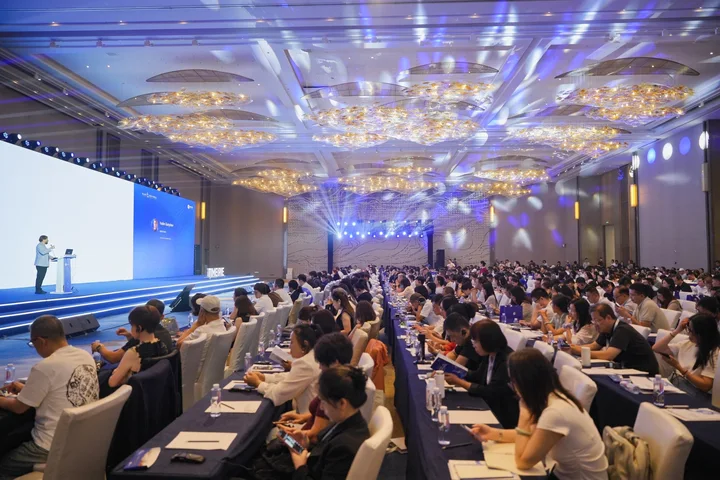 TimePieChina's tweet image. That&apos;s a wrap on The 6th #TimepieLongevityForum! A huge thank you to our brilliant speakers, engaged attendees, and dedicated partners. The last two days were filled with groundbreaking science and powerful collaboration. See you next year!#longevity #healthtech