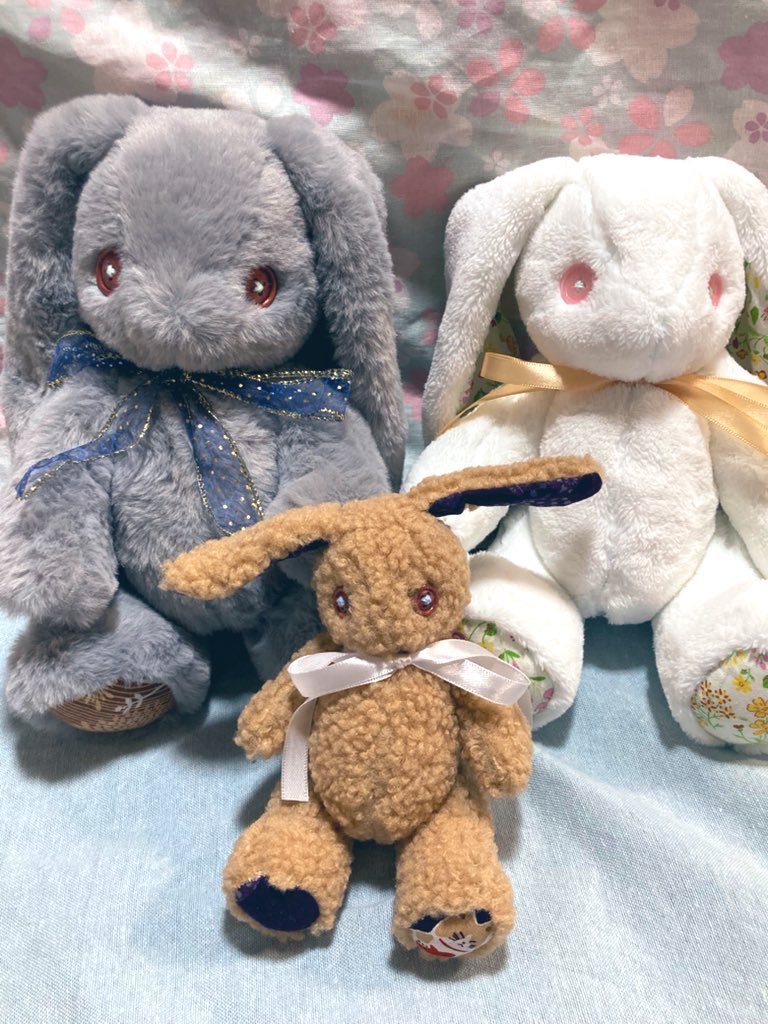 #芸術の秋ということで作品あげてるアカウントフォローしませんか

ハンドメイドでぬいぐるみを製作、販売しております😊💕
もし良ければ仲良くしてくださると嬉しいです！