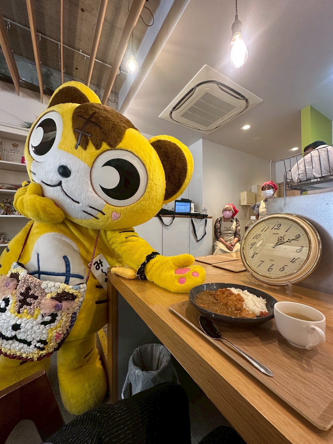 みーちゃんページ 11月12日開始！TinyFoxがVRChatの人気キャラ「みなほしちゃん