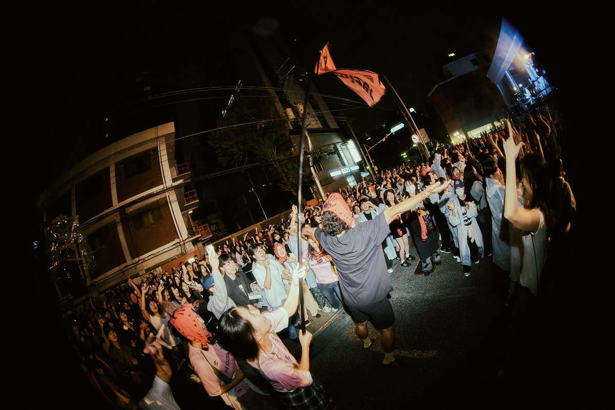 𝗙𝗨𝗧𝗨𝗥𝗘 𝗣𝗨𝗡𝗞 𝗦𝗧𝗔𝗚𝗘 𝐈𝐈
Official Photo ②

2025. 09. 20. (Sat) 7PM
Scéne @sceneseoul_official

THE SOLUTIONS CONCERT ’우화‘ 
2025. 11. 09. (Sun.) 7PM
YES24 LIVE HALL

결성 이래 최대 규모.
앞으로의 흐름을 열 가장 결정적인 순간. 

ᖭི༏ᖫྀ TICKET OPEN D-1 !
2025. 09.