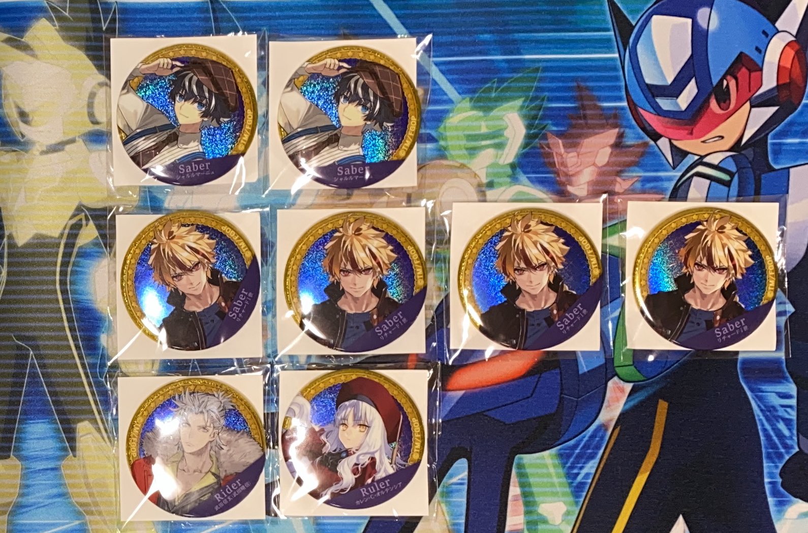 FGO　ガチャメイト　シャルルマーニュ ガチャメイト FGO シャルルマーニュ 缶バッジ - メルカリ