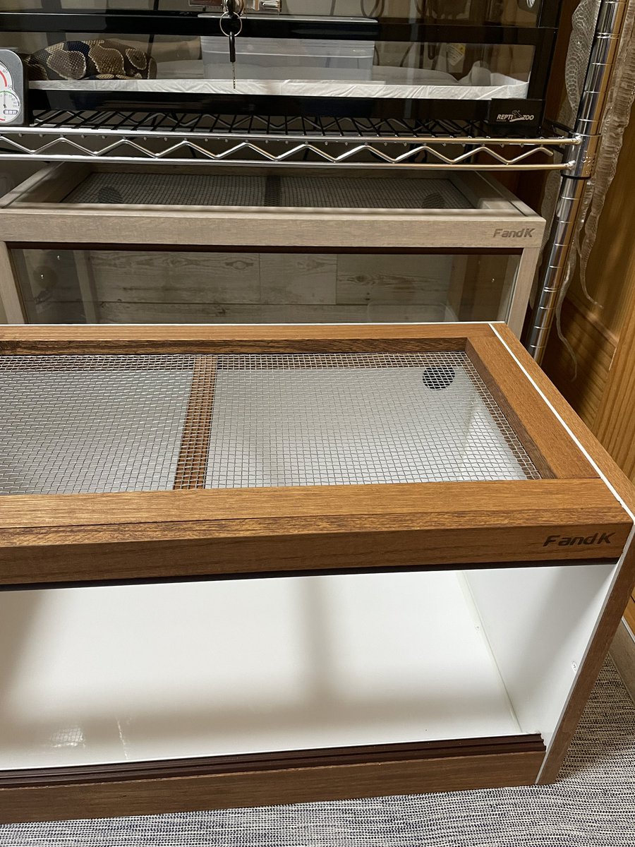 こんにちは太郎　ＦandＫ爬虫類木製ケージ こんにちは太郎様専用 FandK爬虫類木製ケージ