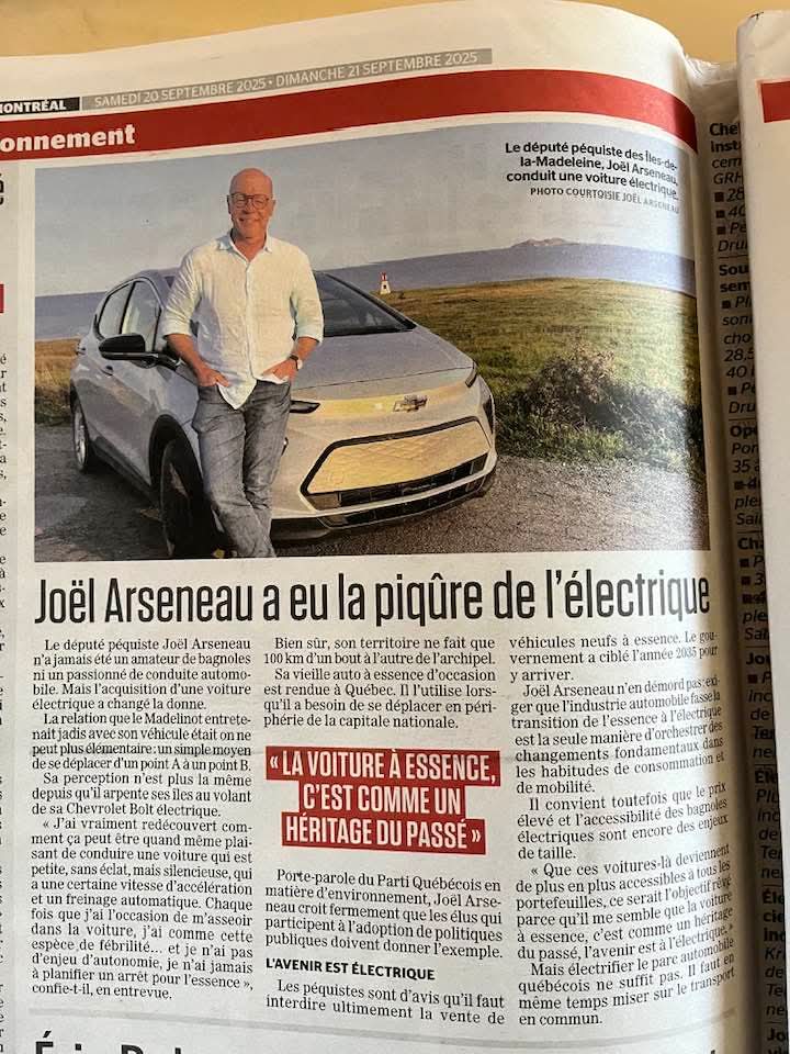 Les ventes de véhicules électriques sont en chutes libres , les manufacturiers arrêtent plusieurs ligne de production

Réaction du député du PQ : 
" la voiture a essence , c'est comme un héritage du passé "