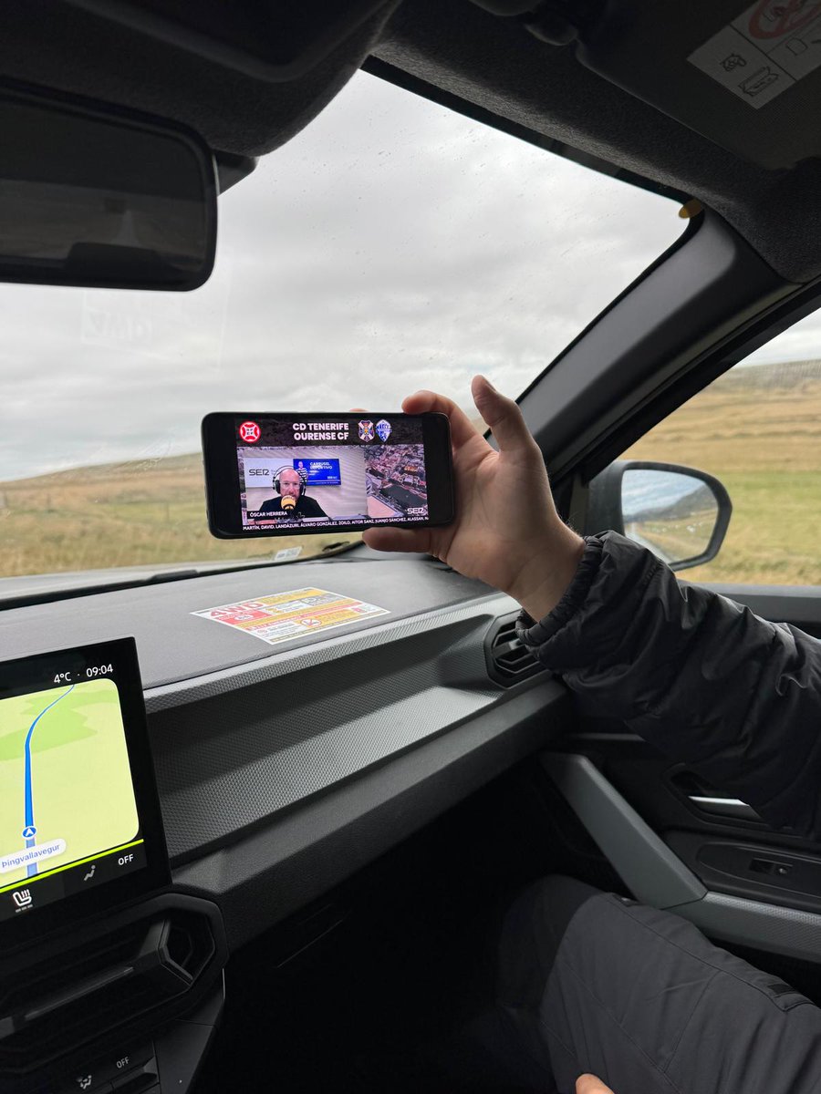 Desde Islandia 🇮🇸 pendientes del <a href="/CDTOficial/">CD Tenerife 🏴󠁧󠁢󠁳󠁣󠁴󠁿</a> con <a href="/radioclubSER/">Radio Club Tenerife</a>