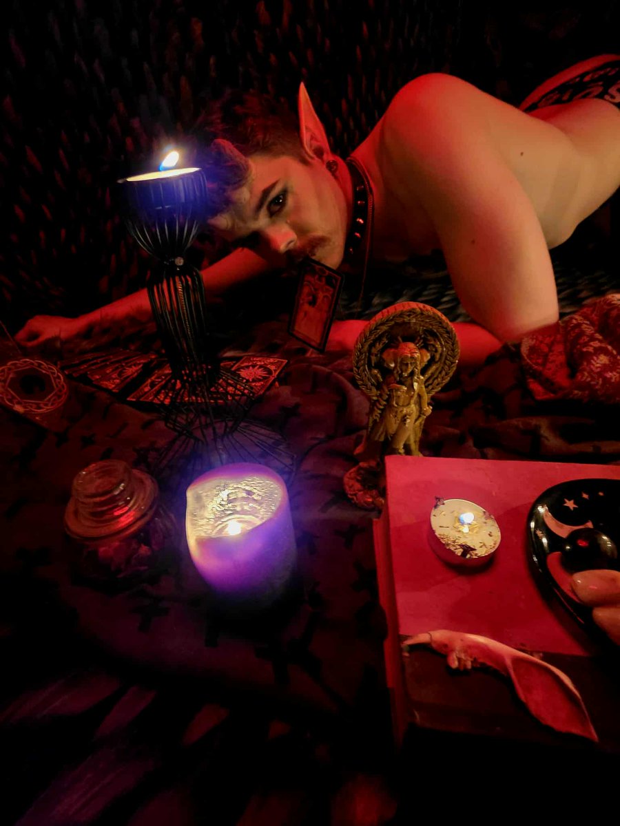 dickbin3000's tweet image. Satan's favourate whore