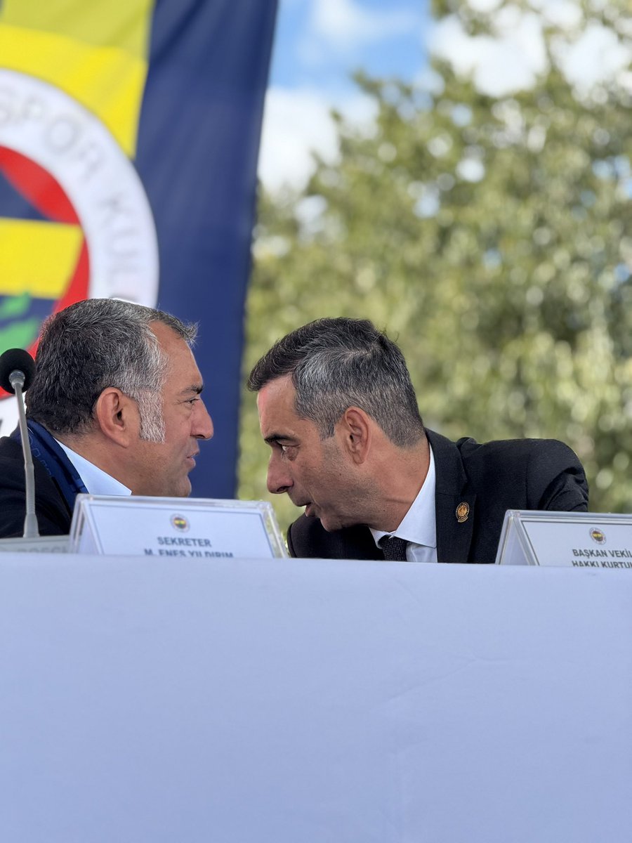 Kulübümüzün olağanüstü genel kurulunda oyumu kullandım. Sonucun camiamıza hayırlı olmasını diliyorum.