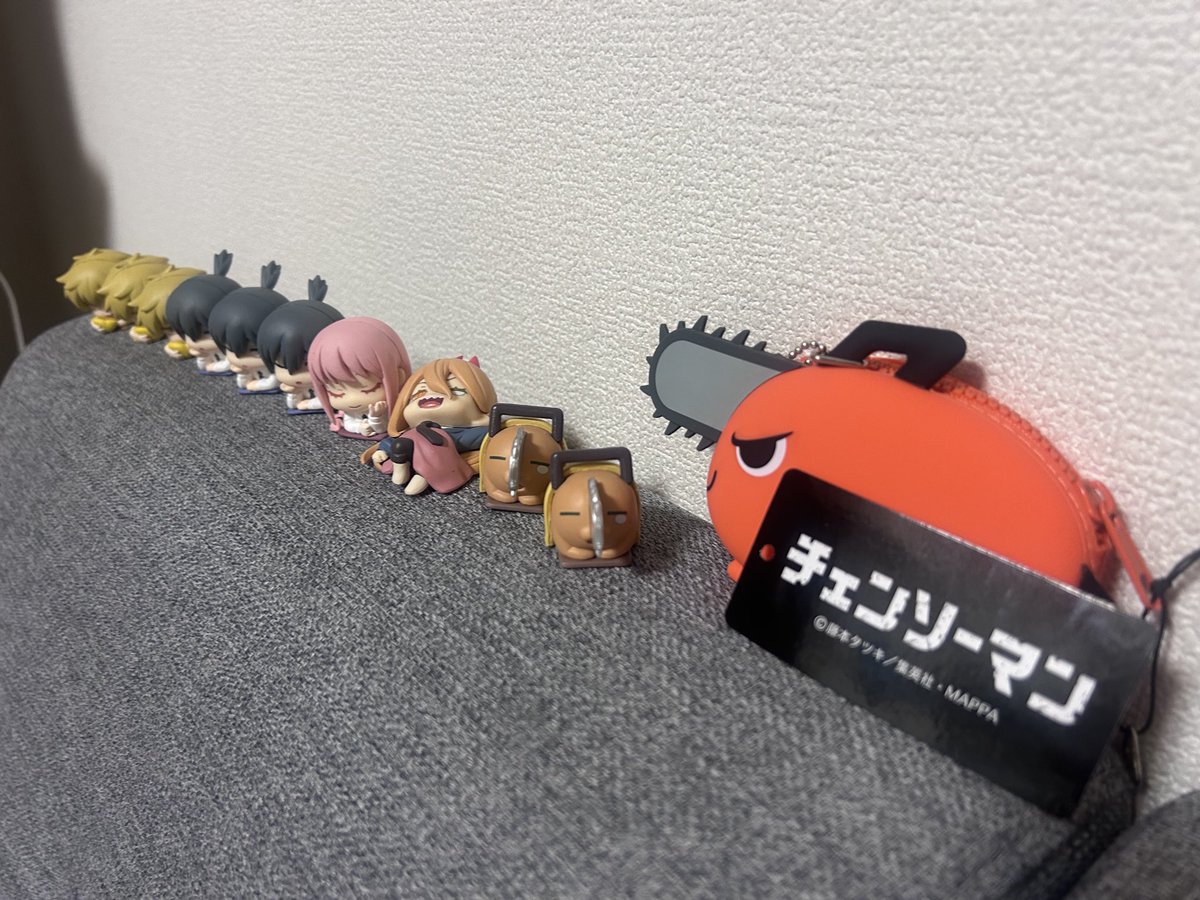 くら寿司で たくさん食べたけど
2個しか出なかった。。。
けど チェンソーマンのガチャガチャは
4800円でコンプリート㊗️🎉
まんだらけで 800円で ポチタ回収💓
常備薬でも入れよっかな✨
 #池袋 #チェンソーマン