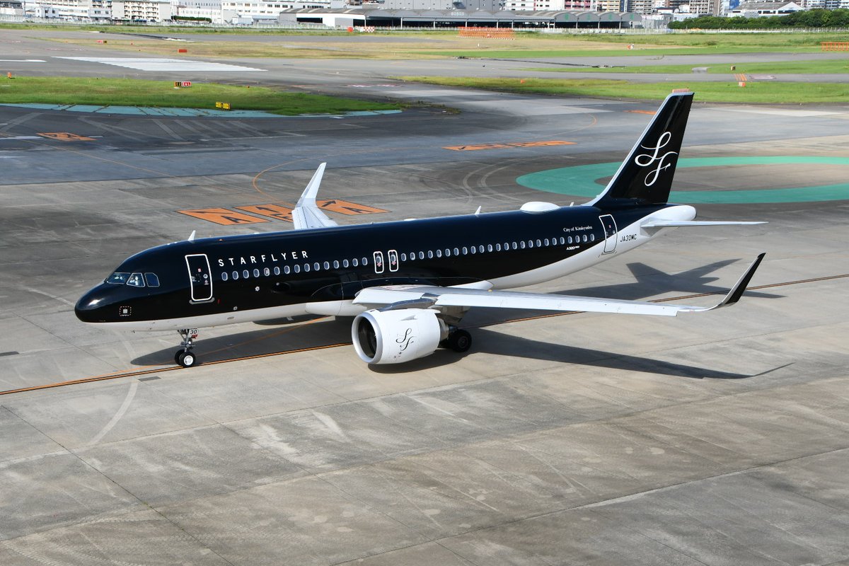 RJFF/FUK
SFJ A320-251N JA30MC
搭乗した事が有る機体を見ると嬉しくなります。